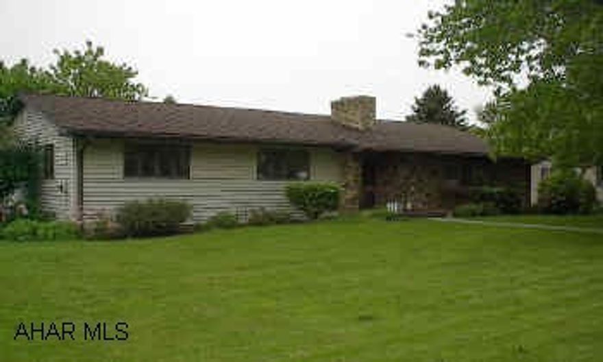 Immaculate 3 br ranch home on a corner lot featuring 2 fireplaces, family room and much more.Well manicured corner lot. Hardwood floors, Oak trim, Front porch, Rear deck & Rear patio. Preferred settlement mid to end October - Negotiable.