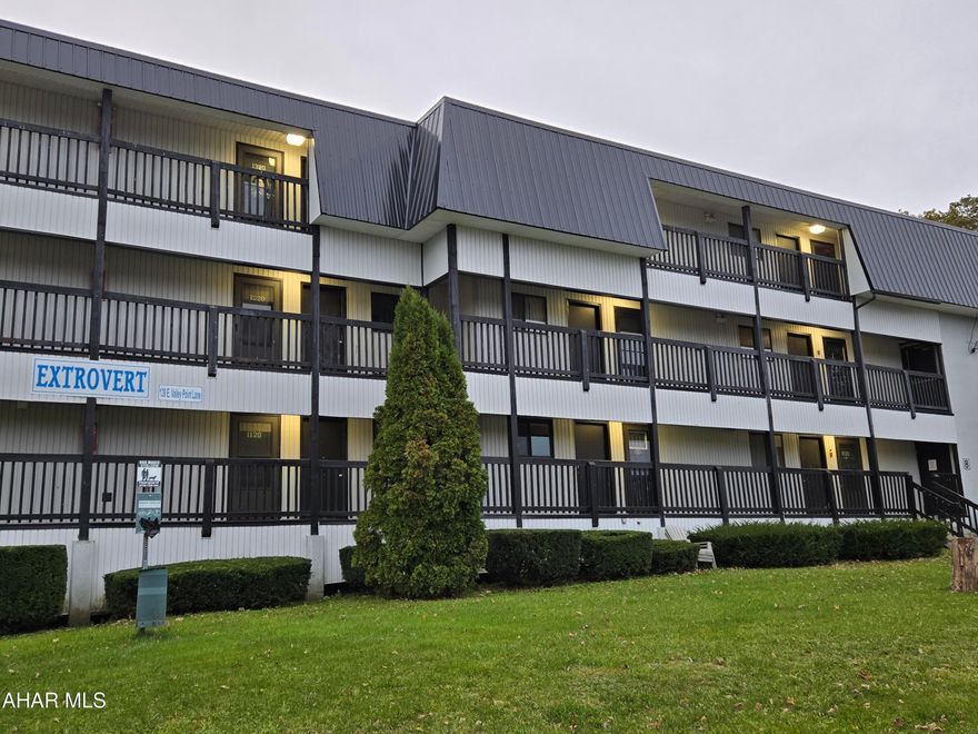 There's lots of room for you and your friends in this 3rd-floor 2-bedroom 2-bath fully-furnished condo with counter bar seating, sleeper sofa, washer + dryer, balcony, located across from the tennis court + outdoor pool. Also included is the blink door bell w/speaker system at main door + keyless entry. Non-functioning fireplace - see Seller's Disclosure.  Enjoy the amenities of this 4 season resort. $342.00 monthly association fee includes outside maintenance, road maintenance, tennis, hottub, outdoor pool, indoor pool, sauna, exercise center + trash removal. (Skiing + golf for a fee). J-677