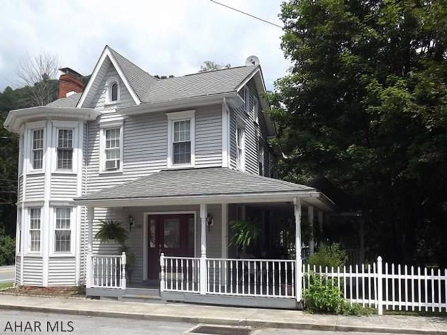 Turn of the century center hall 2-story Victorian, beautifully renovated and over looking the Juniata River! Three quarter wrap porch offers privacy with river view frontage. Every room is nicely appointed and completely charming. Gourmet kitchen, propane fireplace in dining area, wood buring fireplace in living room, some hard wood floors. Newer furnace and well pump. All furnishings included and low taxes. Lot size is increasing due to bridge reconstruction. Close to Bedford County Rails to Trails. Near State Game Lands.