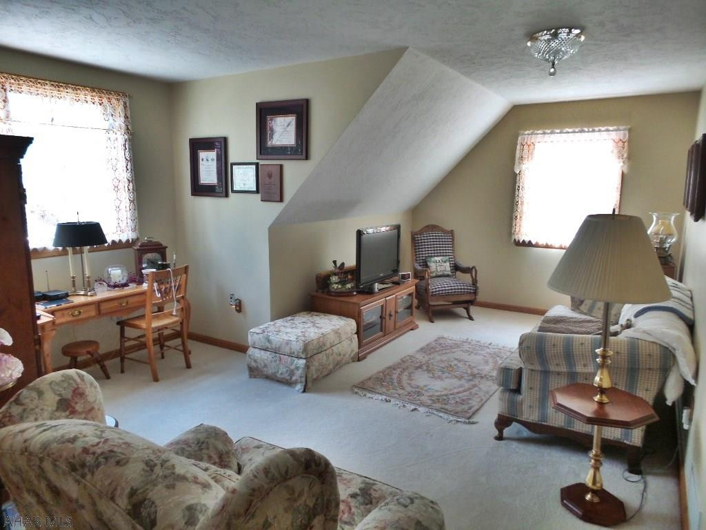 Edgewood Acres Development - Residential