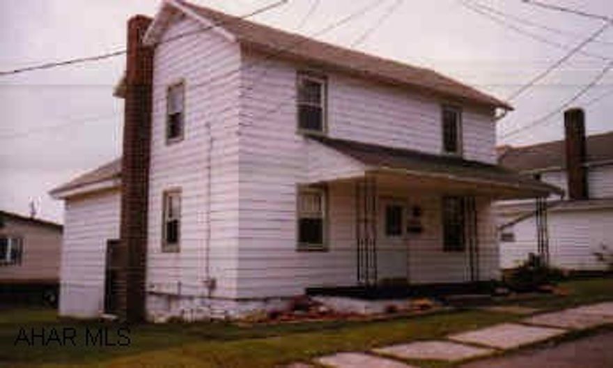 Just remodeled  2 BR home with new kitchen, refinished hardwood floors and totally  re-drywalled. Move-in condition.  Just remodeled  2 BR home with new kitchen, refinished hardwood floors and totally  re-drywalled. Move-in condition.