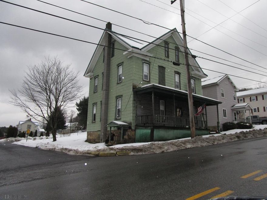 Ashville Borough 4 bedroom 2 story home on a corner lot. New roof, thermopane windows, could use some updating. Low price makes this a great starter or investment.