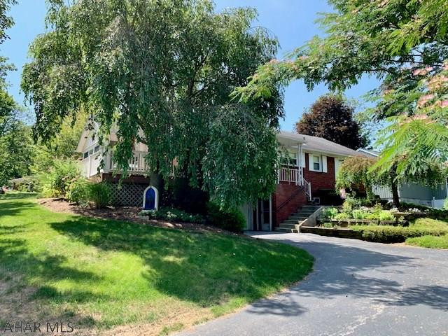 Meadowbrook Terrace - Residential