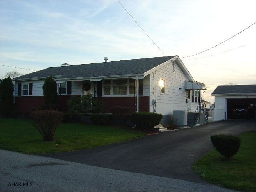 Well maintained 3 bedrooms, 1 1/2 bath, 2 family rooms, 2 car garage, inground pool (60 x 133), plus additional lot behind prpoerty (67 x 120). Great Private Location.