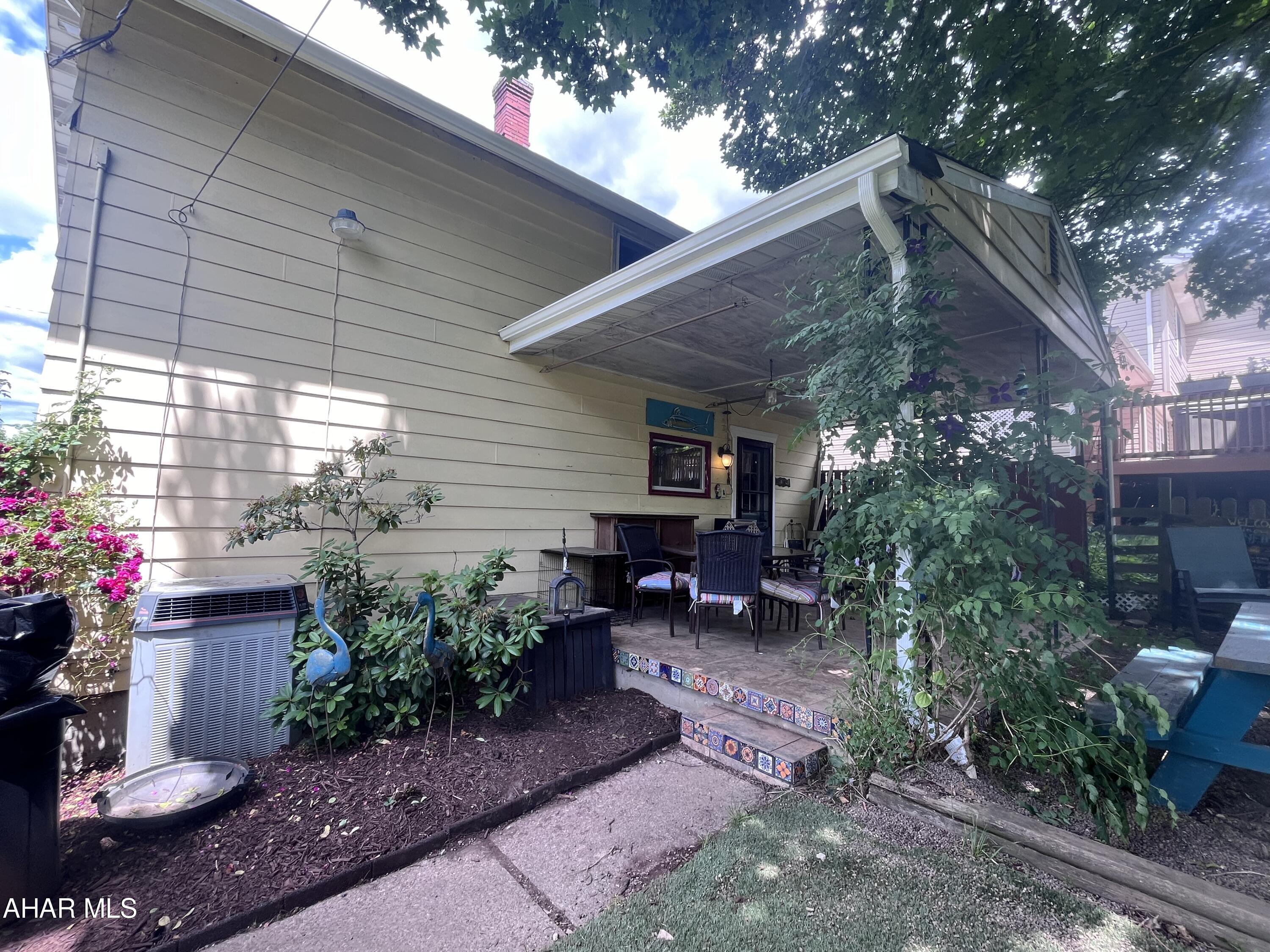 East End - Residential