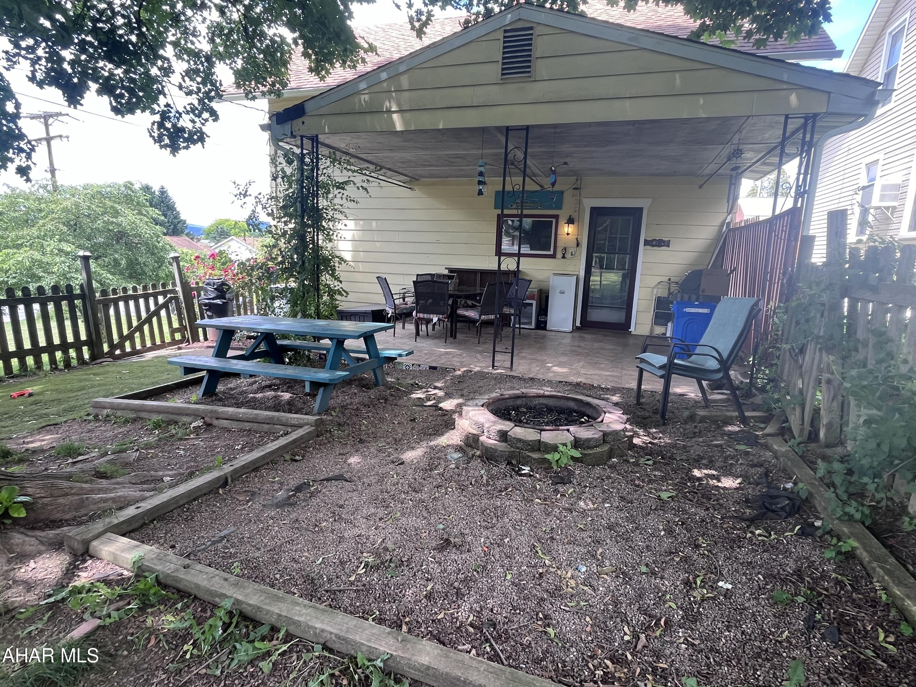 East End - Residential