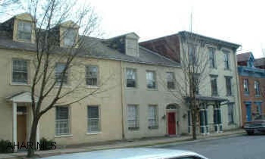 CLASSIC FEDERAL STYLE ARCHITECTURE. VERY CLEAN AND WELL MAINTAINED. STACKABLE W/D NEGOTIABLE.