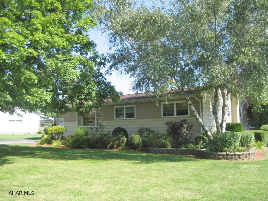 Fantastic 1 story living in Eldorado! This home features 3 bedrooms, updated eat-in kitchen with granite countertops, hardwood floors, family room in basement with gas fireplace, refreshing in-ground pool for those hot days. Beautifully landscaped. 1 car attached garage. View this home today!