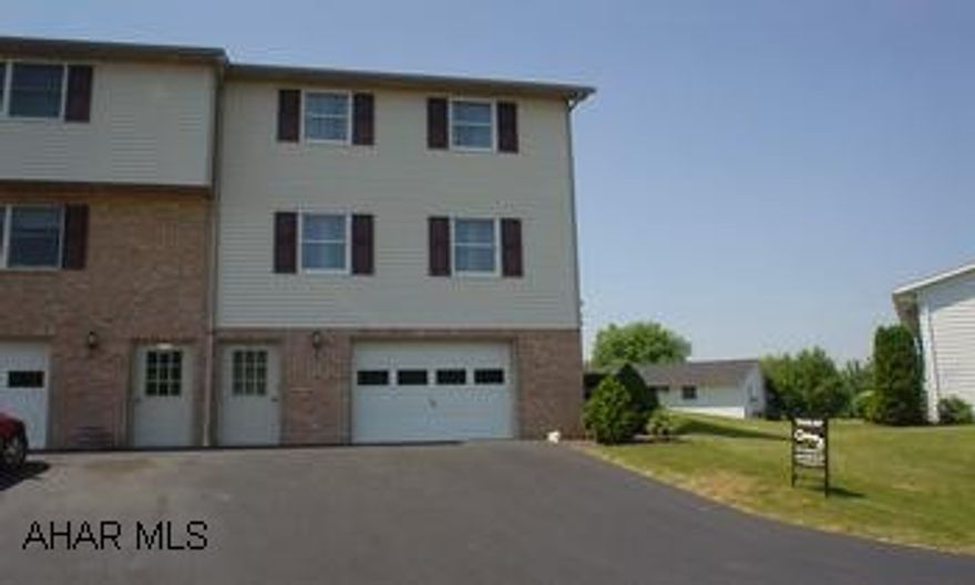 Beautiful townhouse with garage. All appliances stay. Beautiful end unit townhouse with 2 bedrooms, one full bath and two half baths, and 1 car garage. All appliances stay.