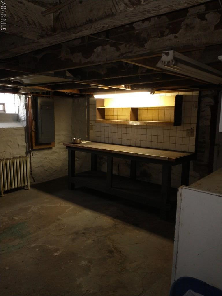 Unknown - Residential