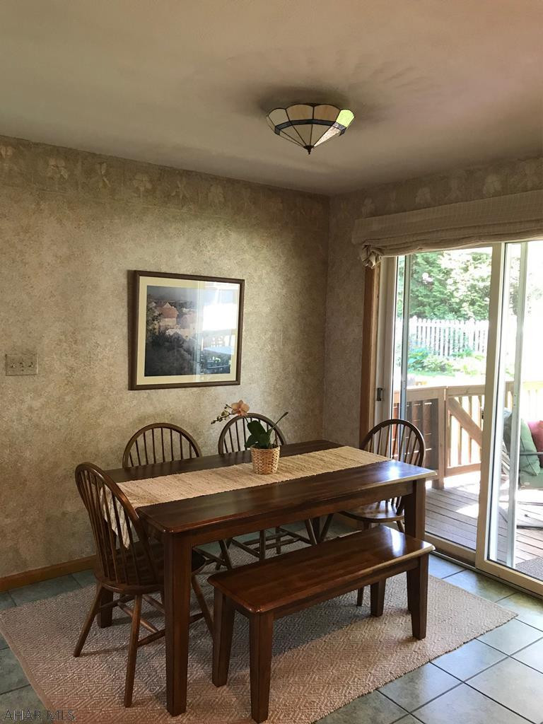 Holliday Heights - Residential