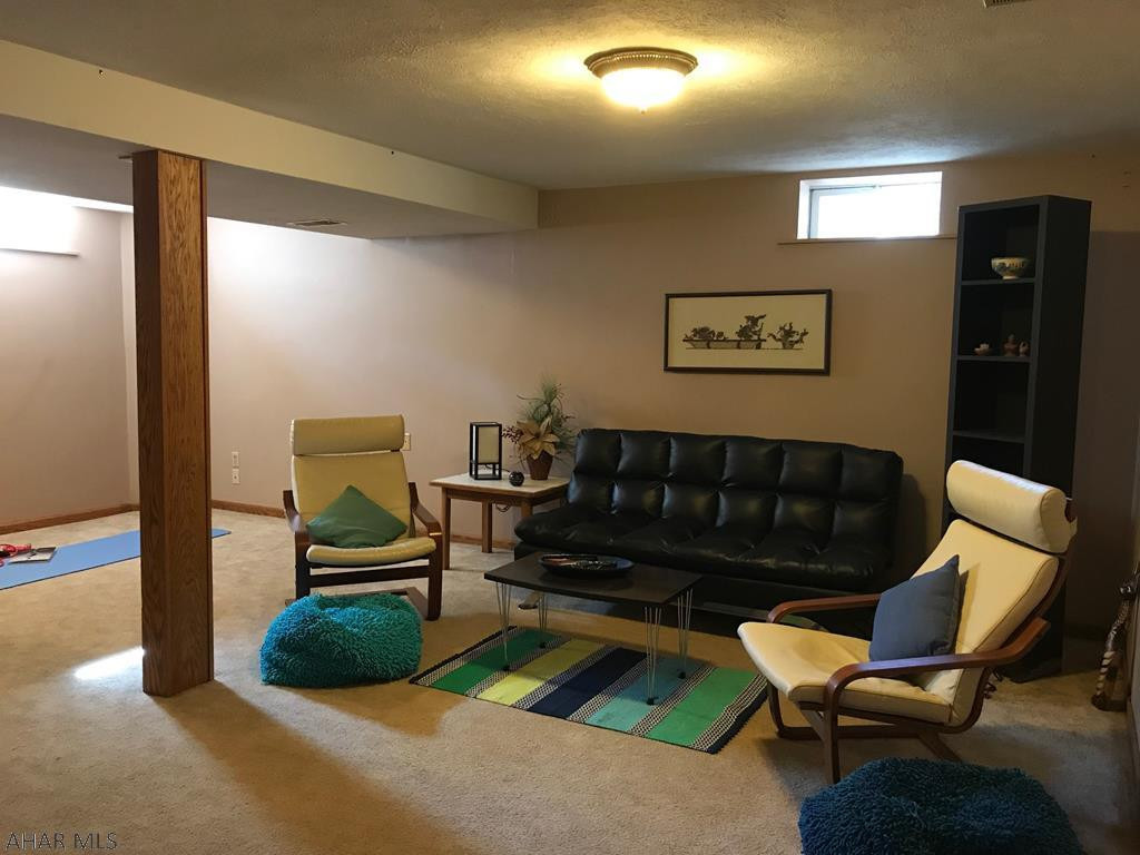 Holliday Heights - Residential