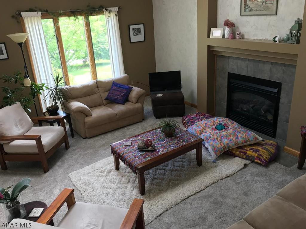 Holliday Heights - Residential