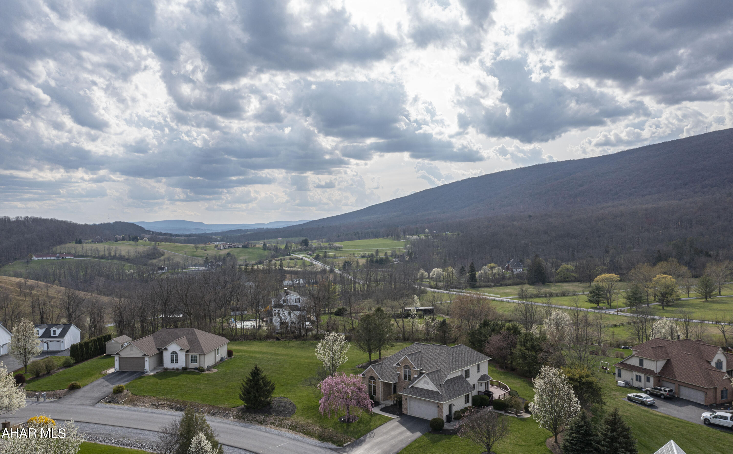 Scotch Valley - Residential