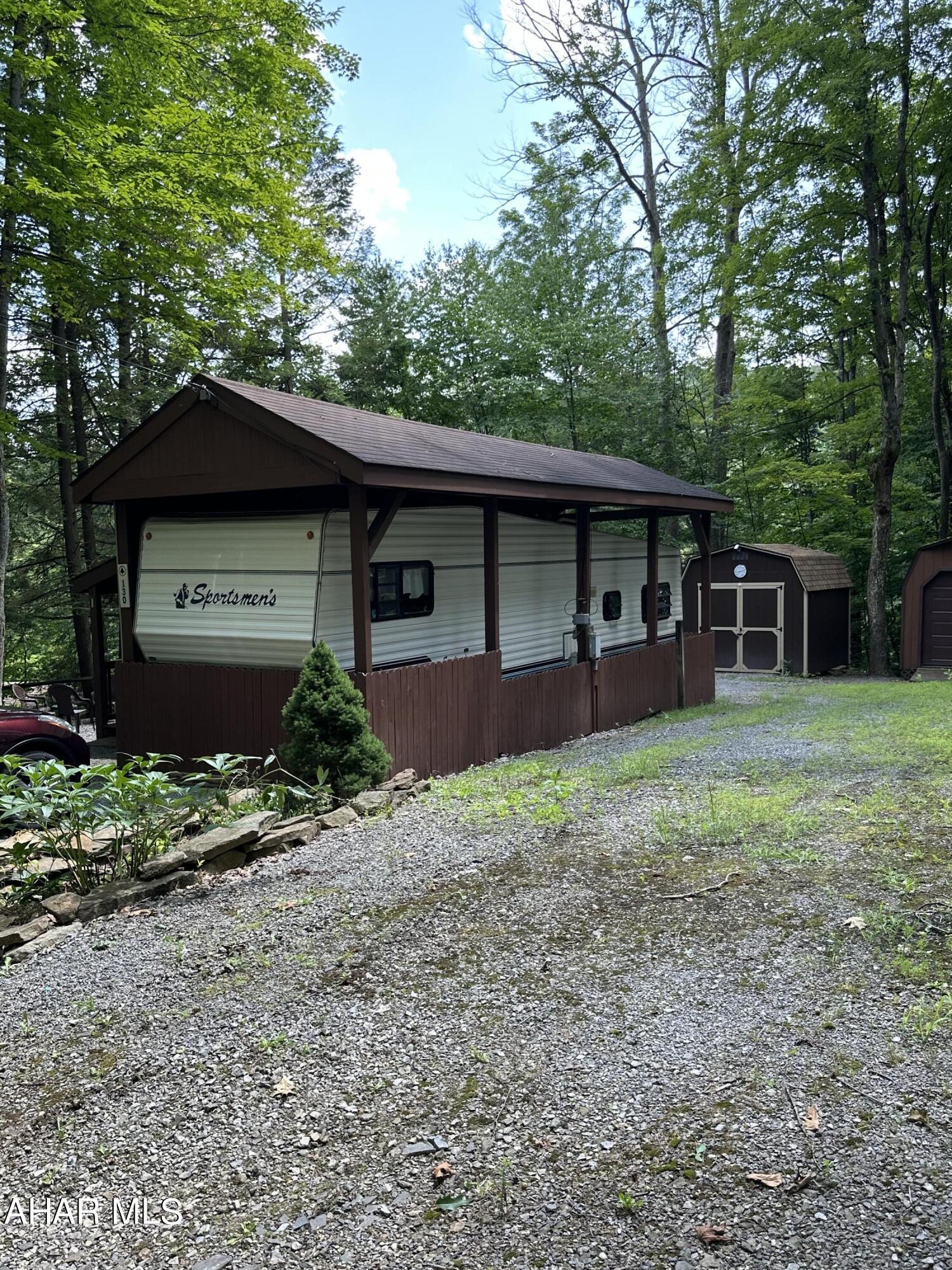 Glendale Yearound - Residential