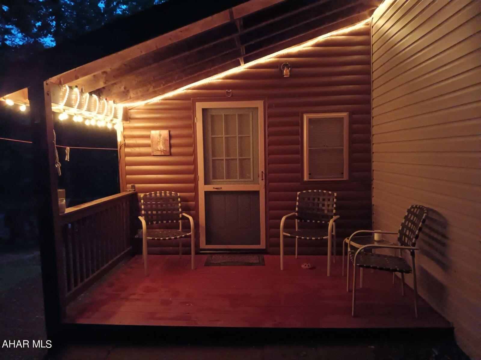 Glendale Yearound - Residential