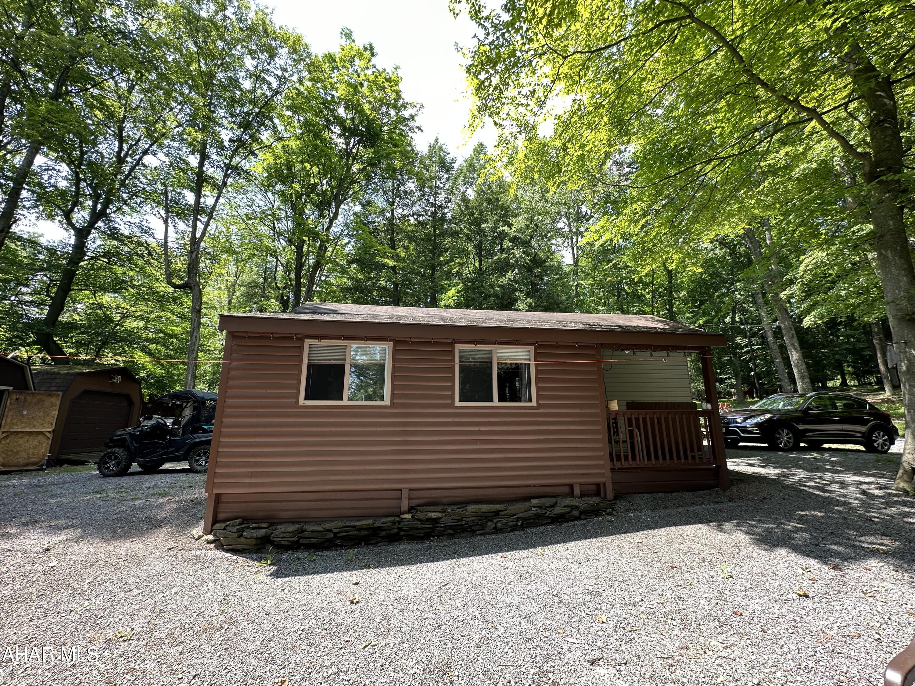 Glendale Yearound - Residential