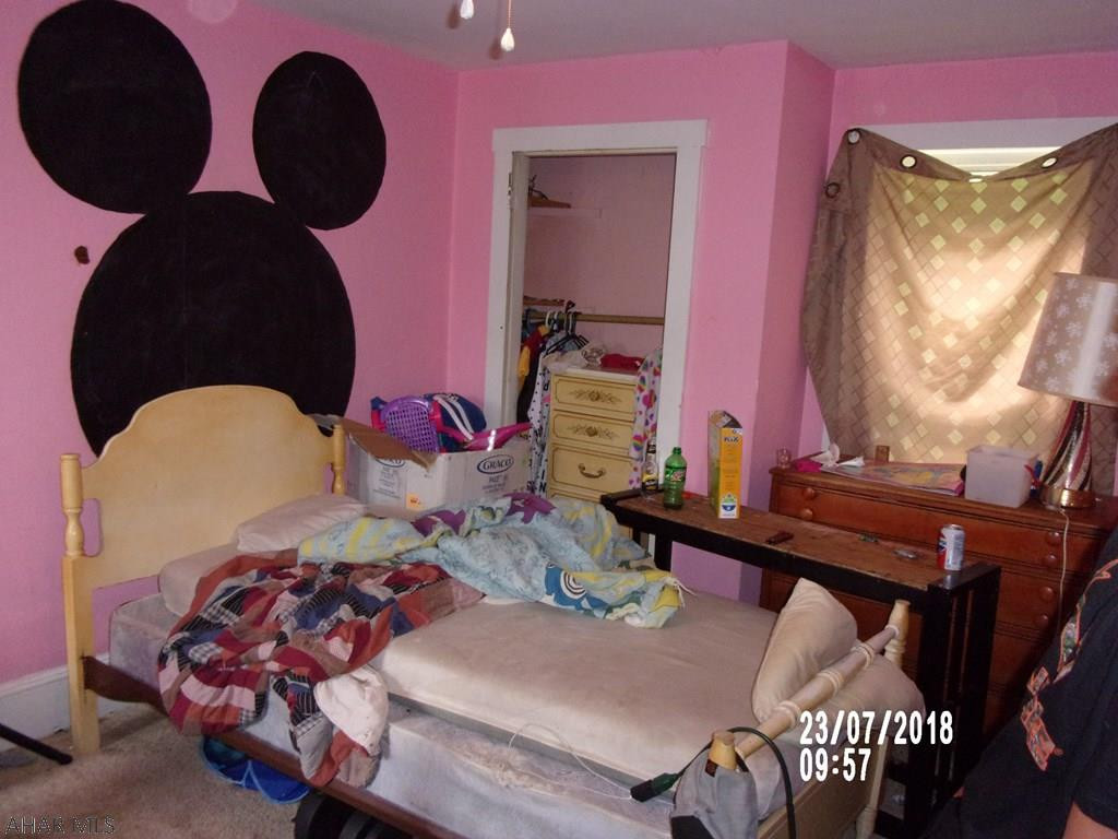 Maple Hollow - Residential