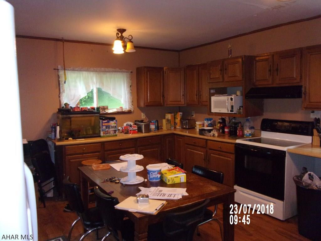 Maple Hollow - Residential