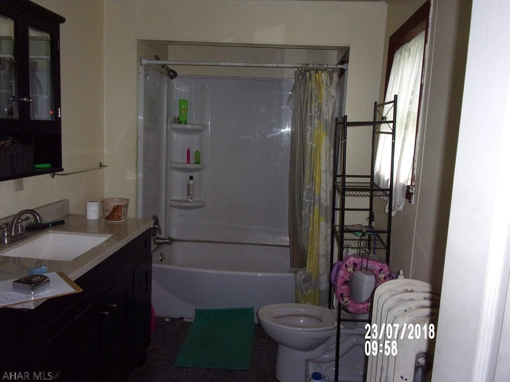 Maple Hollow - Residential