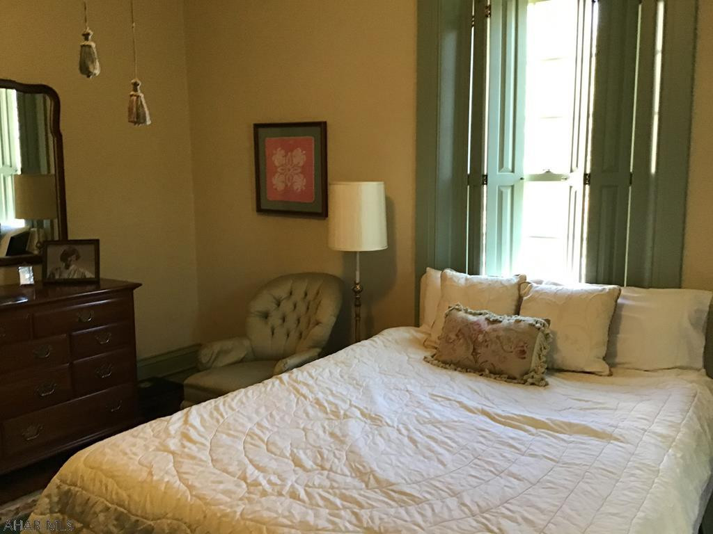 Hollidaysburg - Residential