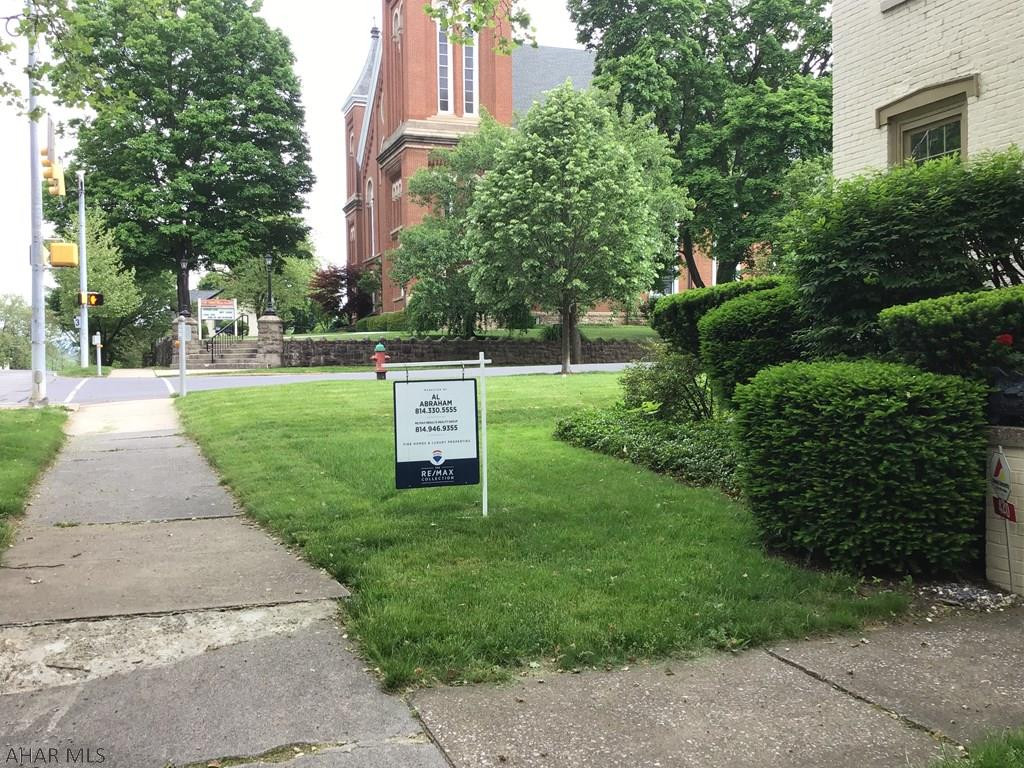 Hollidaysburg - Residential