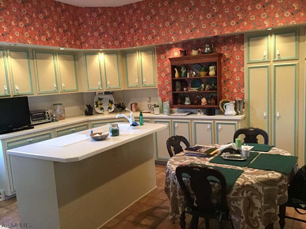 Hollidaysburg - Residential