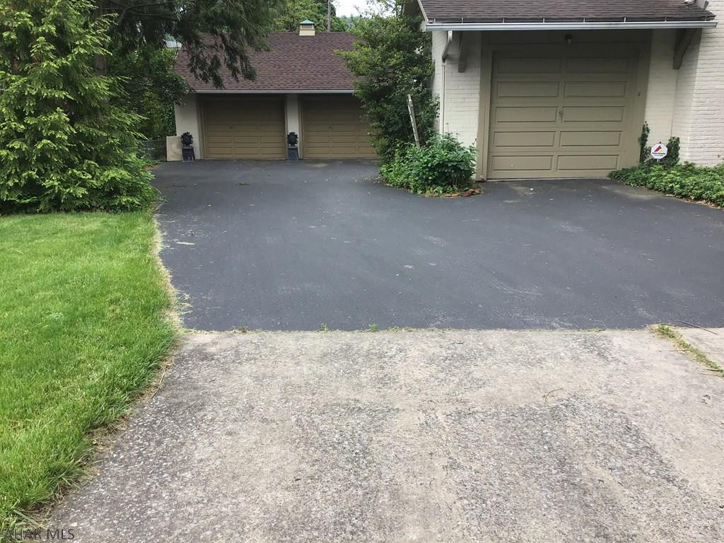 Hollidaysburg - Residential