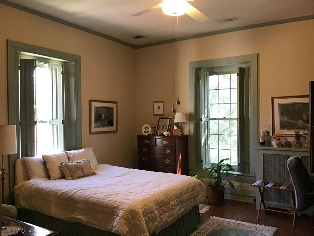 Hollidaysburg - Residential