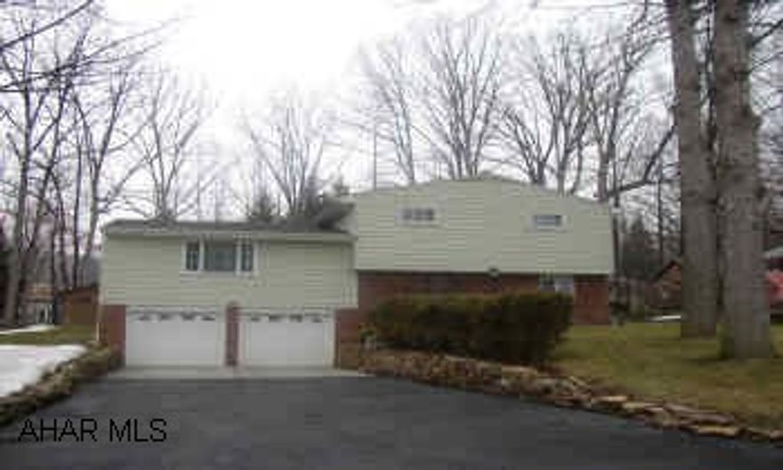 NEW OAK KITCHEN W/ SKYLIGHT, NEW WINDOW, HOT TUB INCLUDED, ZONED HEAT, 1/2 BATH, 3/4 BATH, 1 FULL BATH.