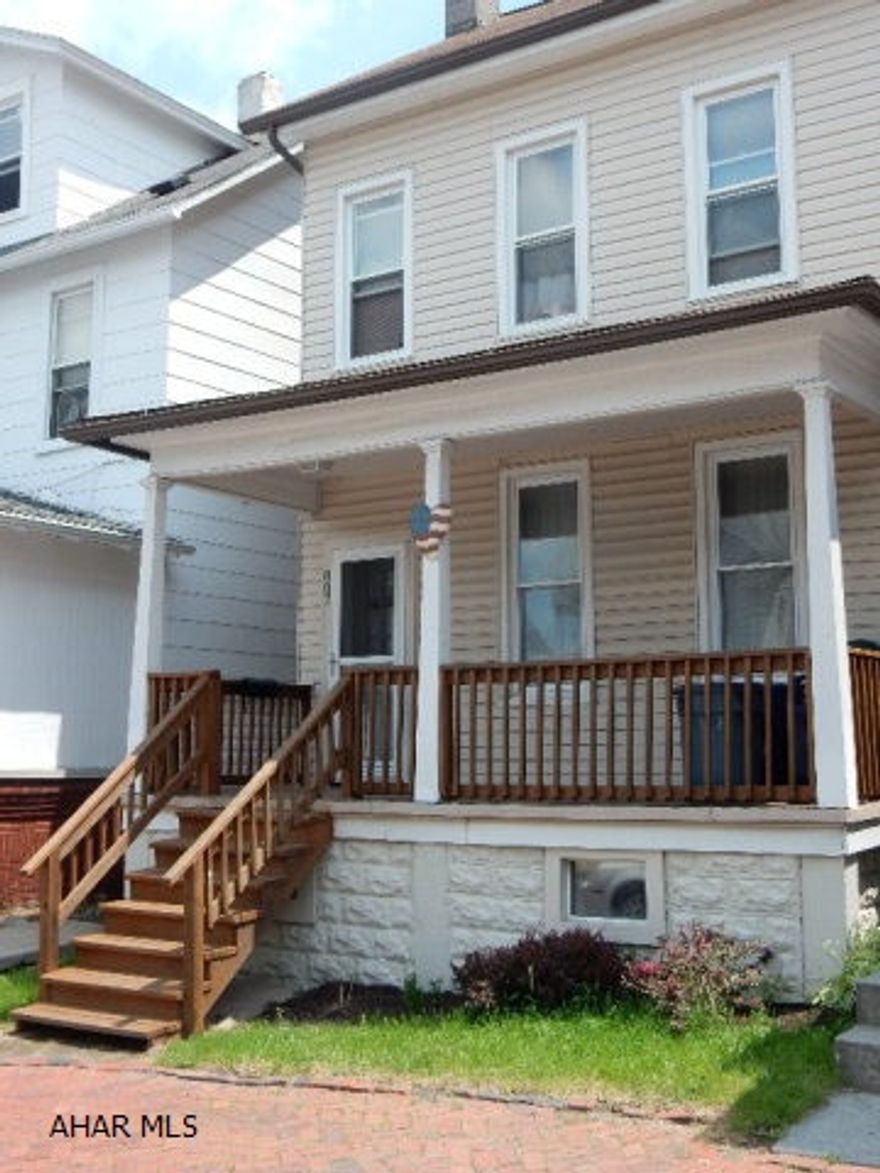 Cute, freshly painted, move in ready home.  Great kitchen with newer cabinets, countertops and stainless appliances.  The kitchen offers an open concept to laundry area, on the main floor.  Nice sized rooms, large bathroom and private fenced yard.  Off street parking for two and LOW taxes.  Owners will consider sellers assistance and home warranty is included.