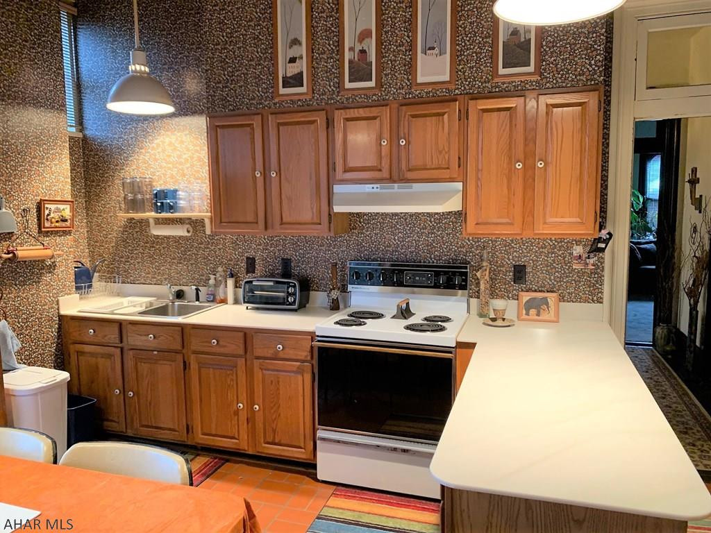 Unknown - Residential