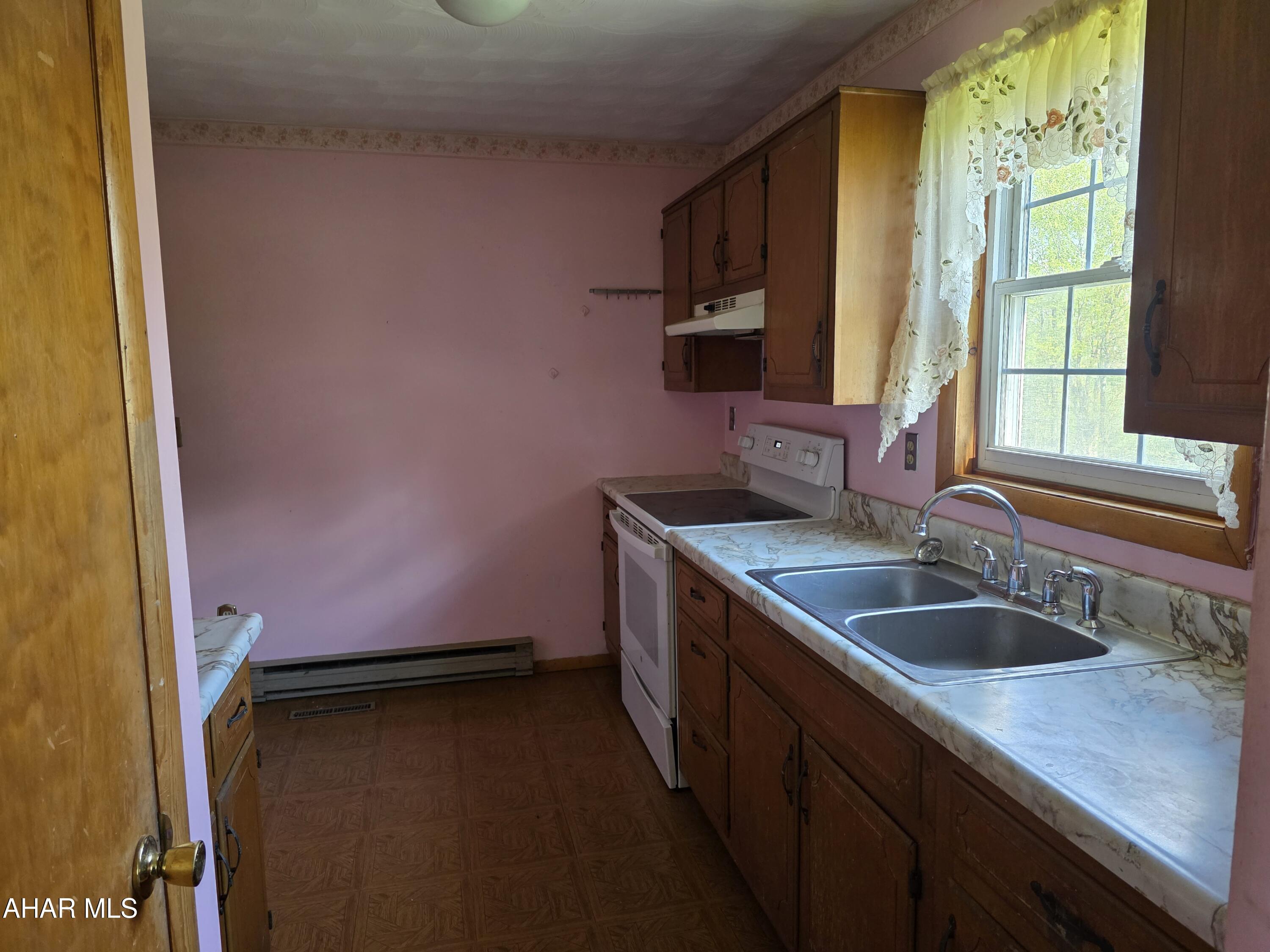 Sinking Valley - Residential