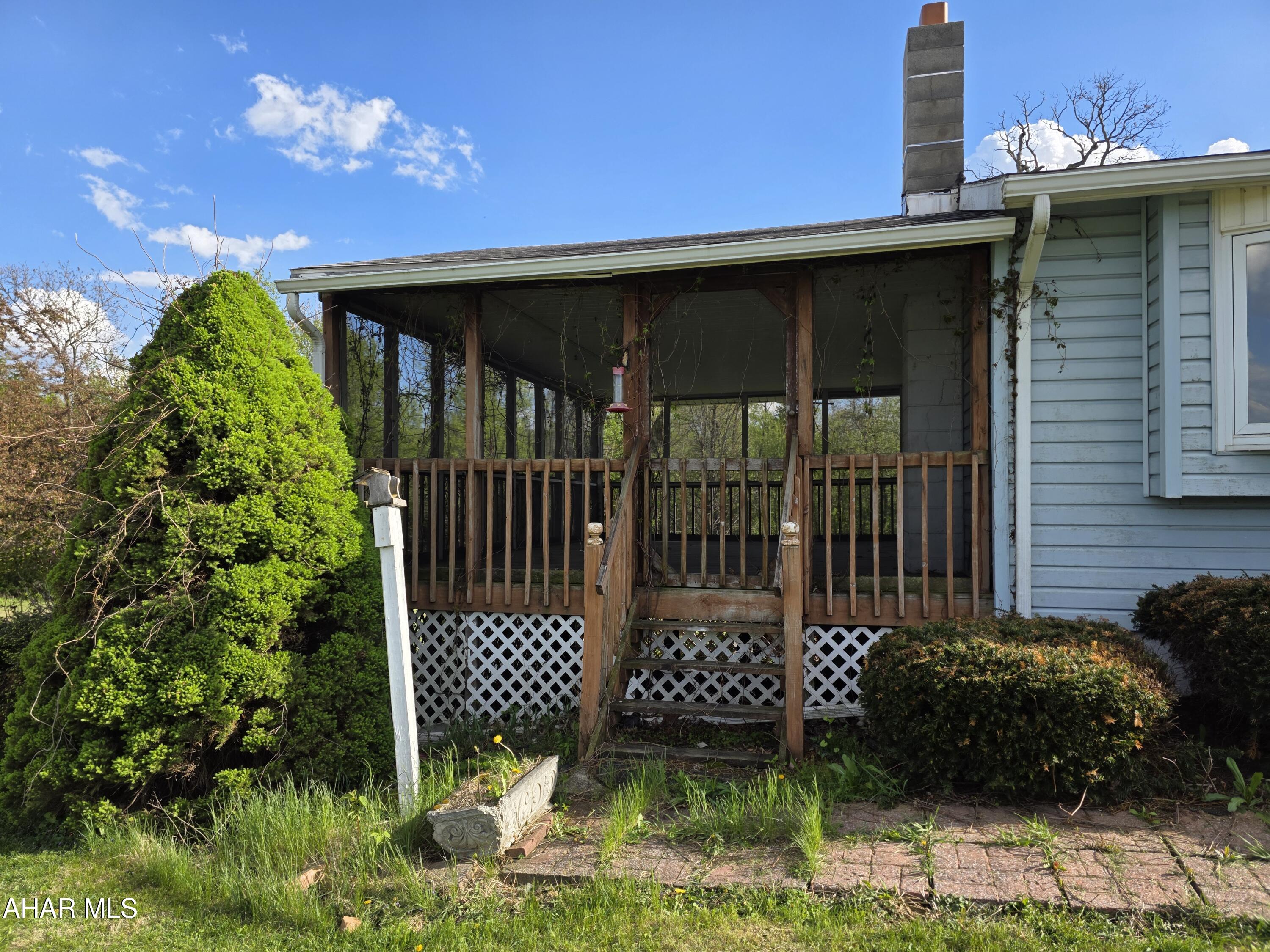 Sinking Valley - Residential