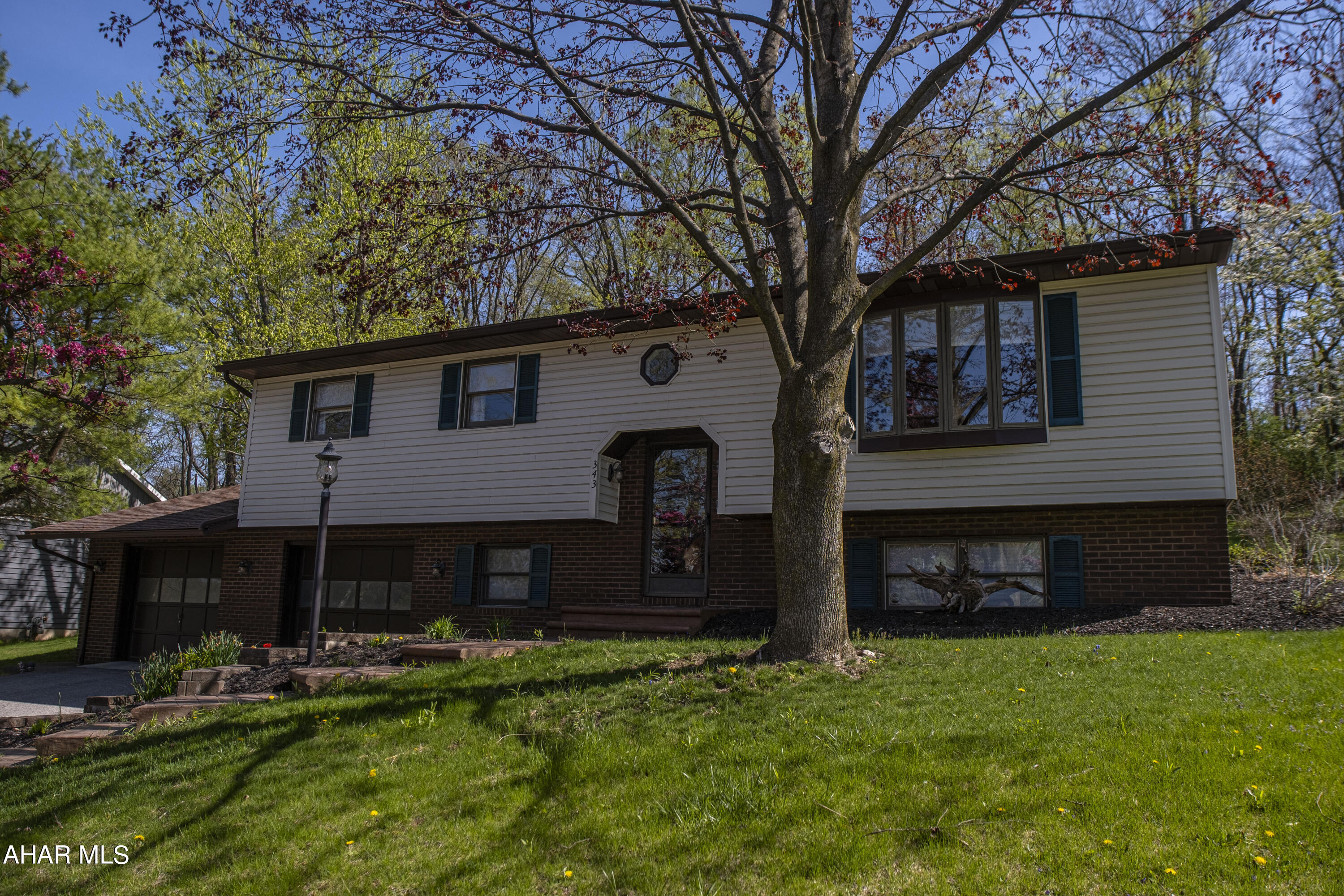 Rolling Hills - Residential