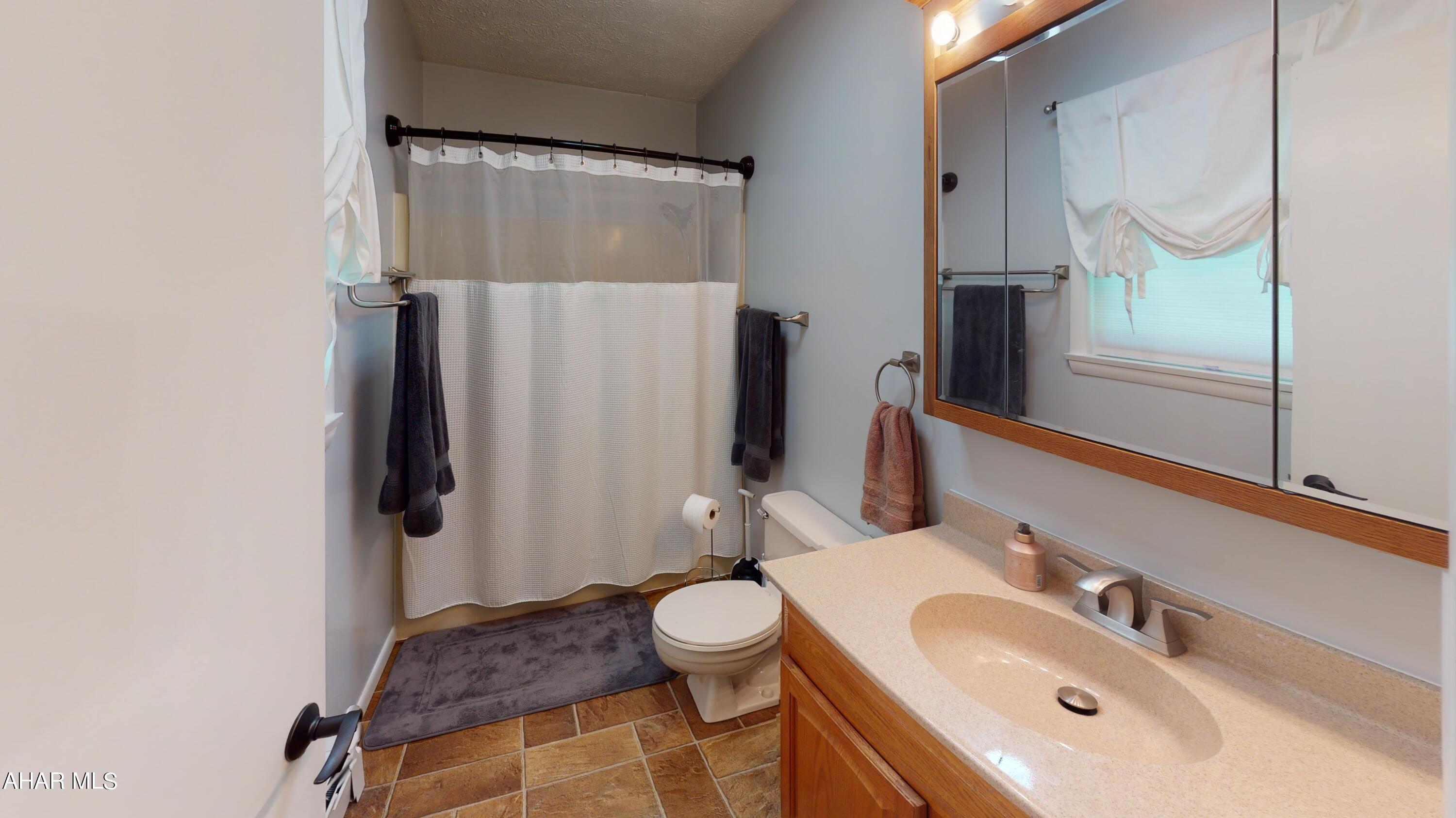 Rolling Hills - Residential