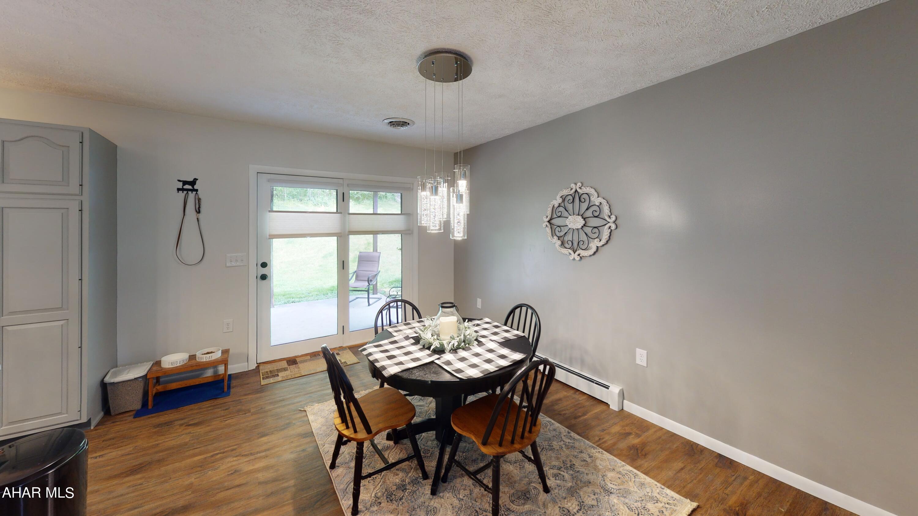 Rolling Hills - Residential