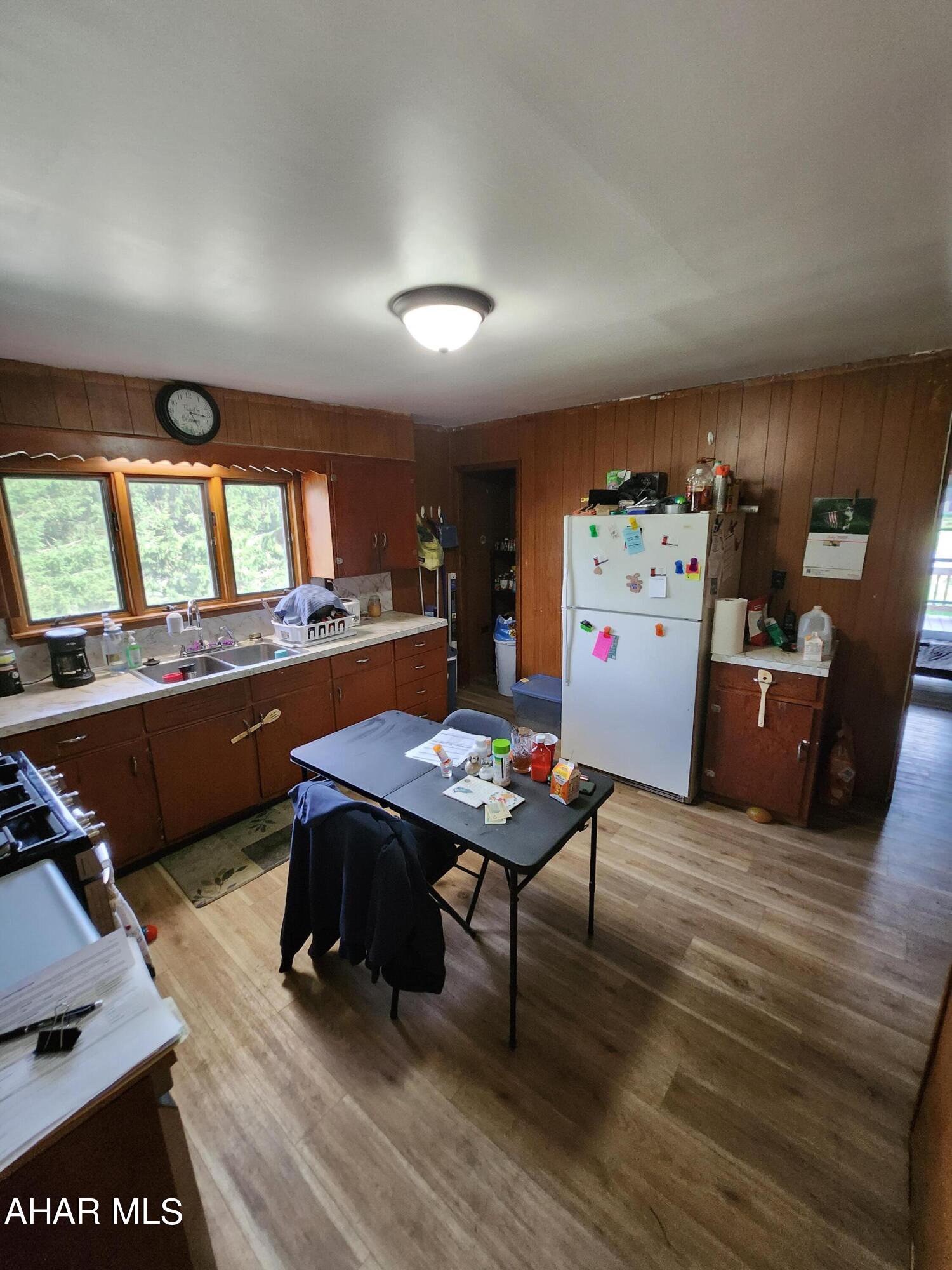 Unknown - Residential