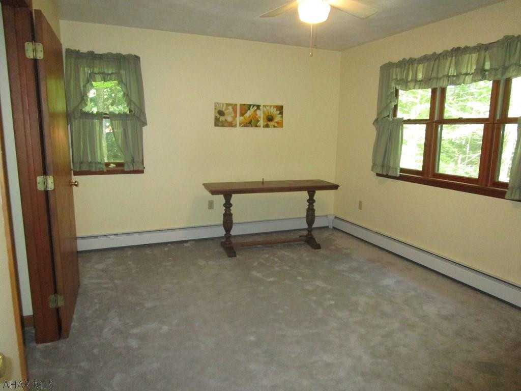 Glendale Yearound - Residential