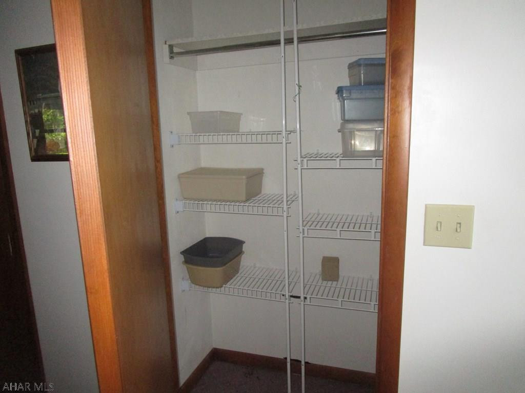 Glendale Yearound - Residential