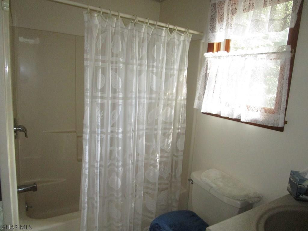 Glendale Yearound - Residential