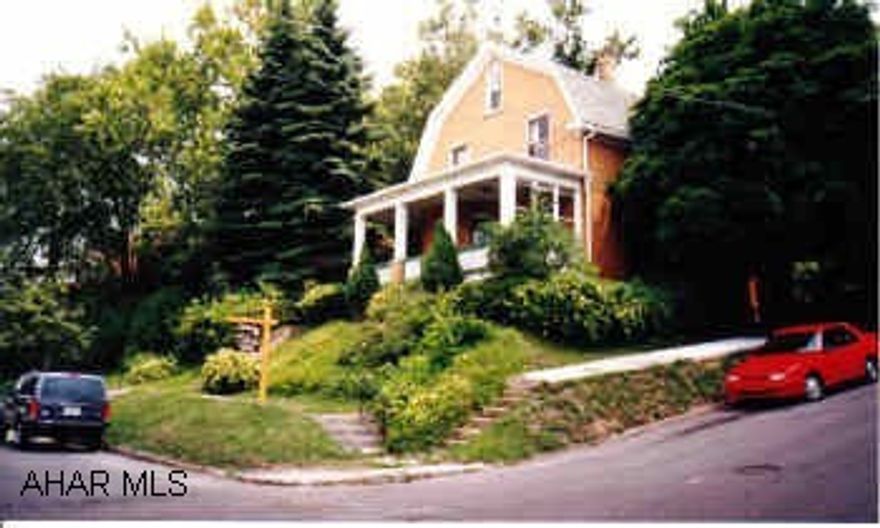 Brick 2 story. Beautiful home with new carpet, sauna, 2 baths, pocket doors, oak trim.  Move in condition.  120x120 lot.  All appliances included.  Beautiful oak trim.