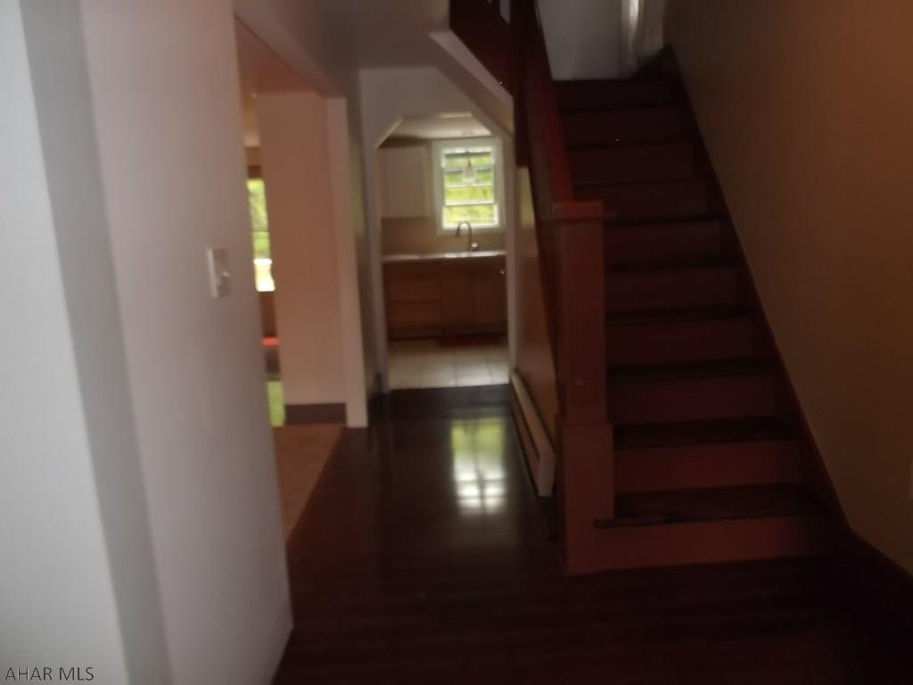 Juniata - Residential