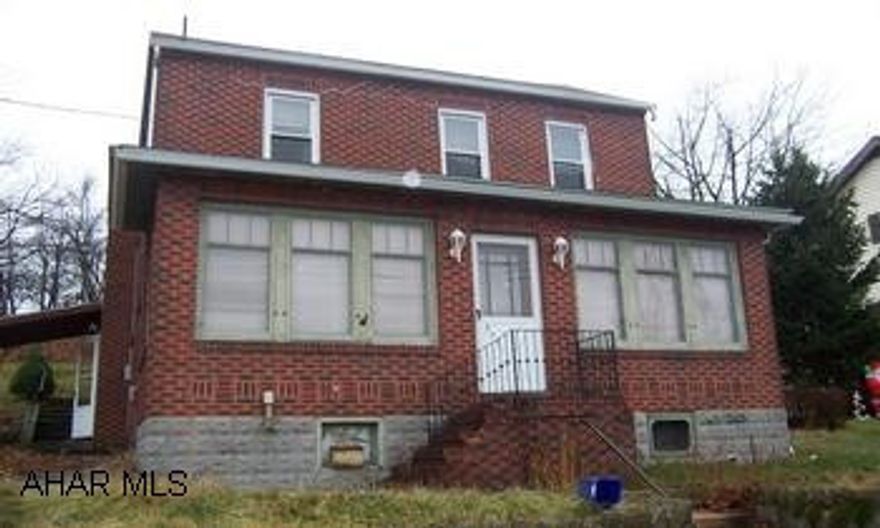 sold as is.  great investment property!  heating system is not functional.