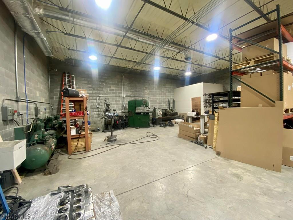 Unknown - Commercial Sale