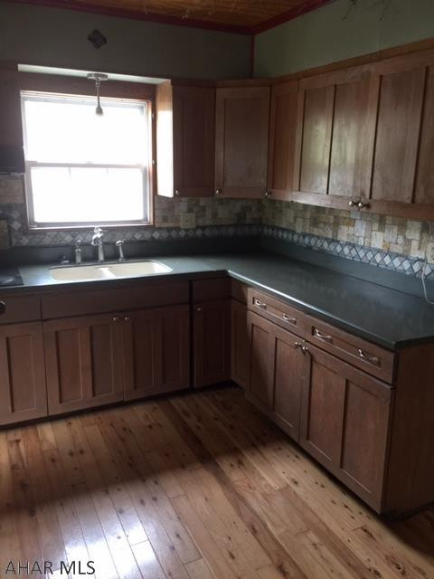 Homers Gap - Residential