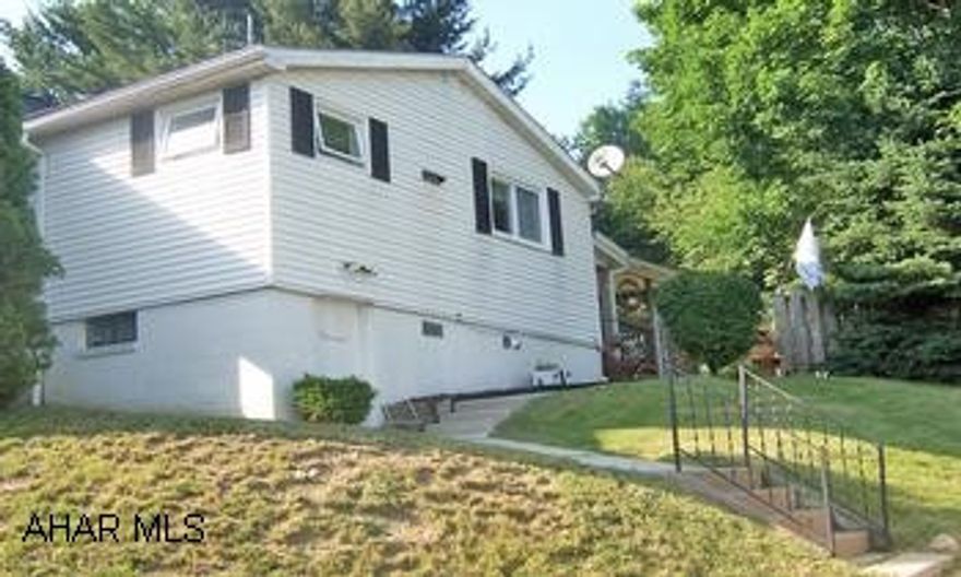 Cute, Cozy and Private.  Don't just drive by!  New roof, Newer Furnace, Central Air and Windows.  Double lot.  Large Private Deck.  Laundry on first floor.  VERY VERY NICE! Cute, Cozy and Private.  Don't just drive by!  New roof, Newer Furnace, Central Air and Windows.  Double lot.  Large Private Deck.  Laundry on first floor.  VERY VERY NICE!