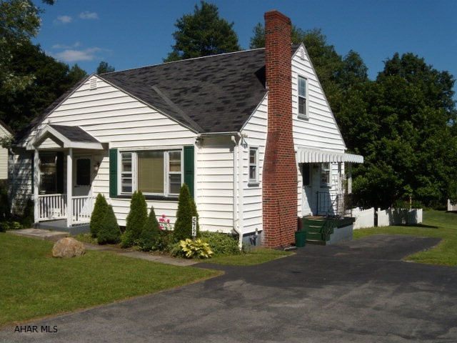 Lower Brush Mountain Road - Residential