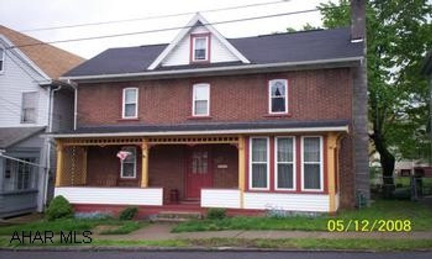 2.5 story 3 Bedroom, 1.5 bath, kit, dining room, living room.  Brick residence on 35x88 lot . 5 on main floor. $1000 back to buyer. New roof, new furnace, new replacement windows, new plumbing, new appliances, new dry wall.  new wiring, updated kitchen & bath.  Included washer/dryer, ref, range.  $1000 back to buyer.  Call Dan Laratonda.