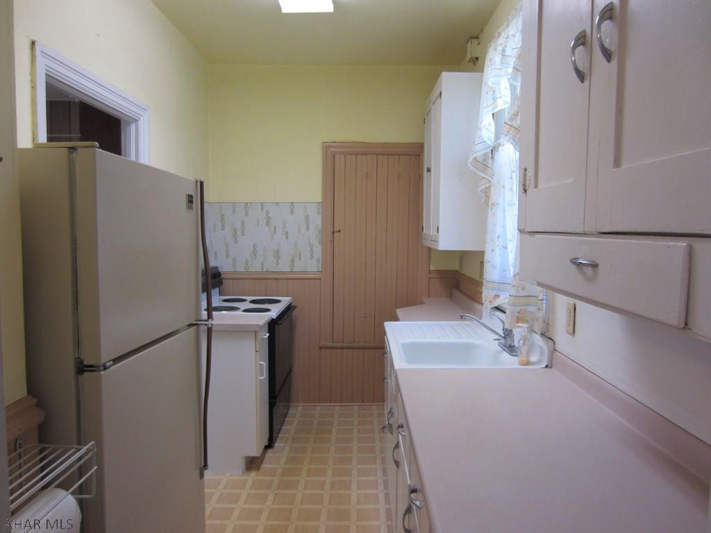 Unknown - Residential